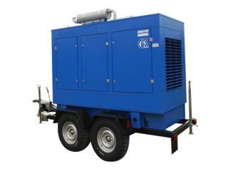 ССМ ЭД-320-Т400-1РКМ2 в шумозащитном кожухе на шасси
